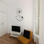 Studio Original Et Reposant - Paris 10 - 2P